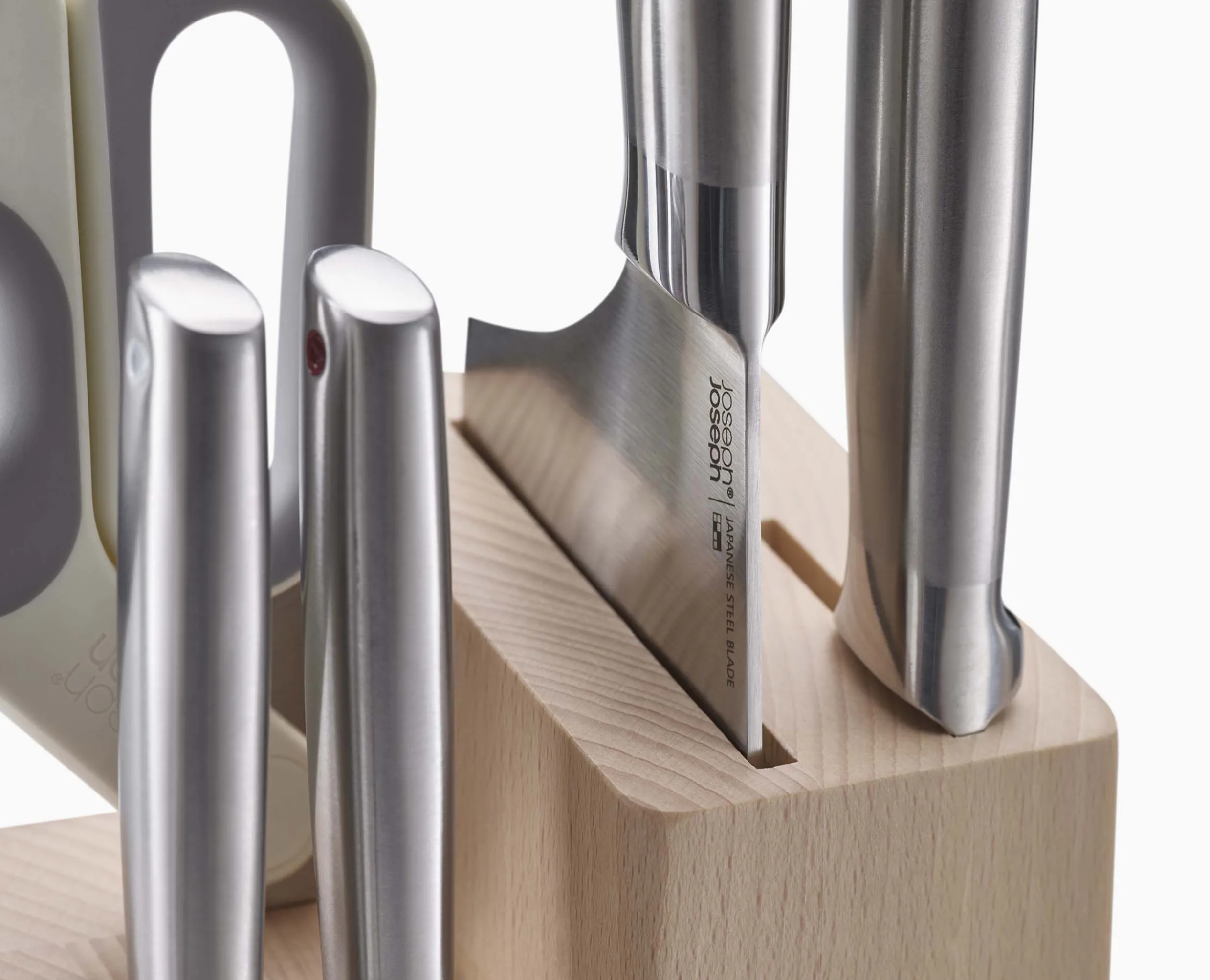 Sale Bloc en Bois avec 5 Couteaux de Cuisine et des Ciseaux Elevate™ Fusion Couteaux Et Ciseaux