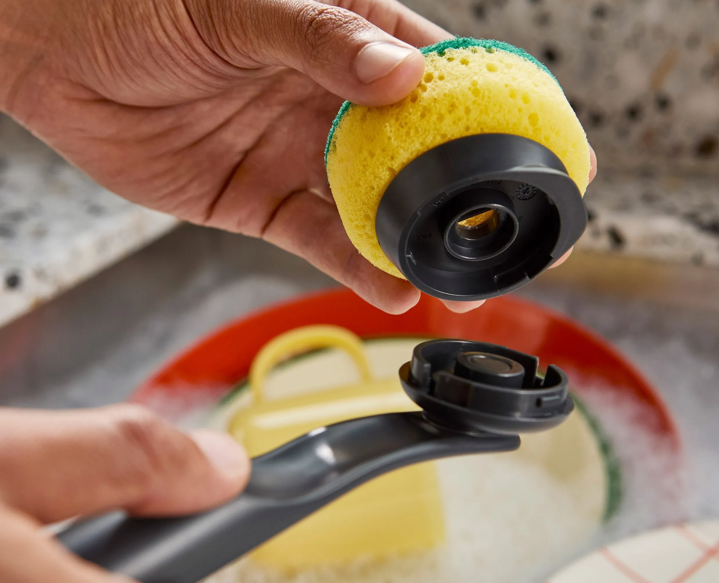 New Brosse à Vaisselle avec Tête de Rechange et 4 Têtes Supplémentaires Brosses & Éponges