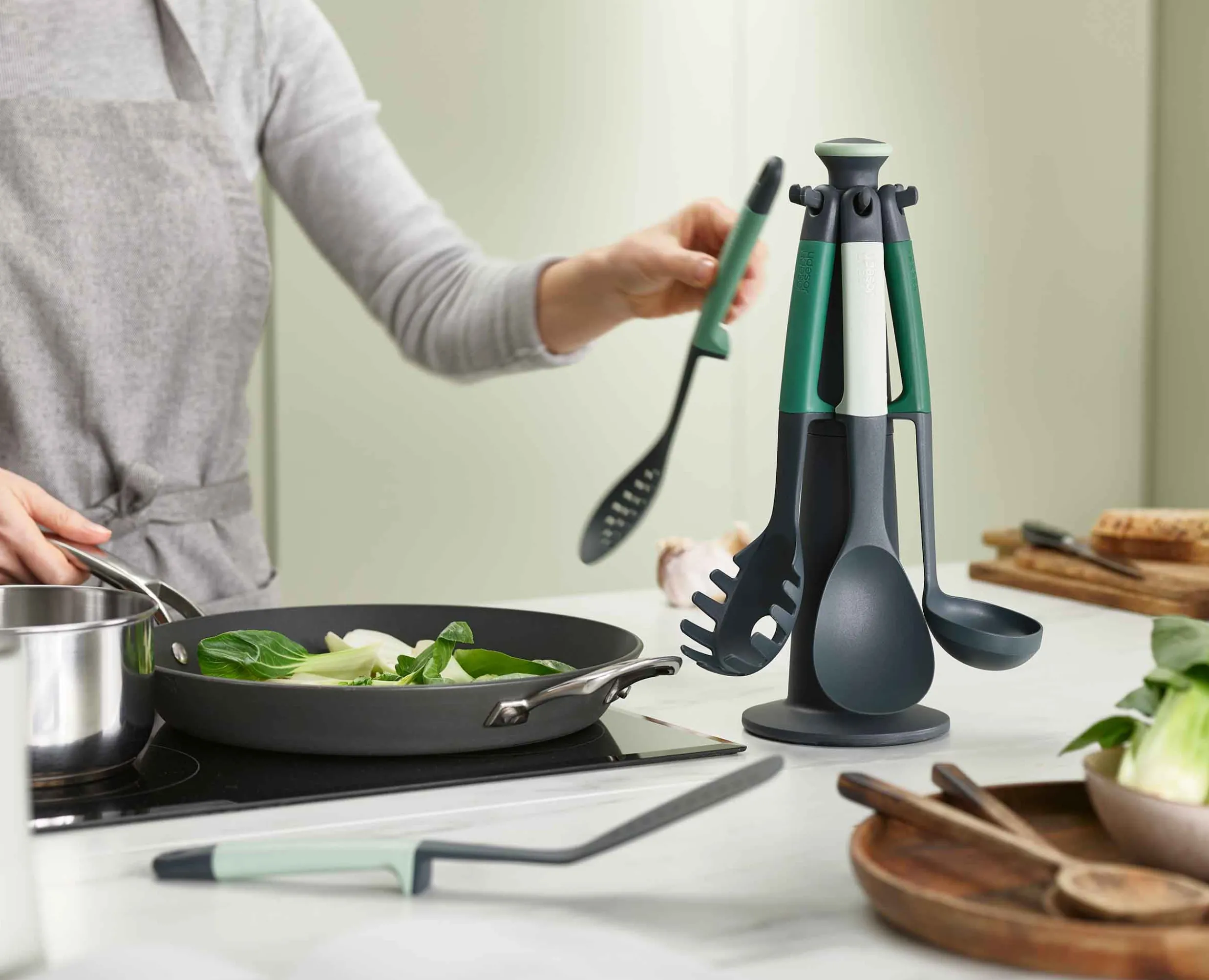 Clearance Carrousel de 6 Ustensiles de Cuisine Elevate™ - Éditions Gadgets Et Ustensiles