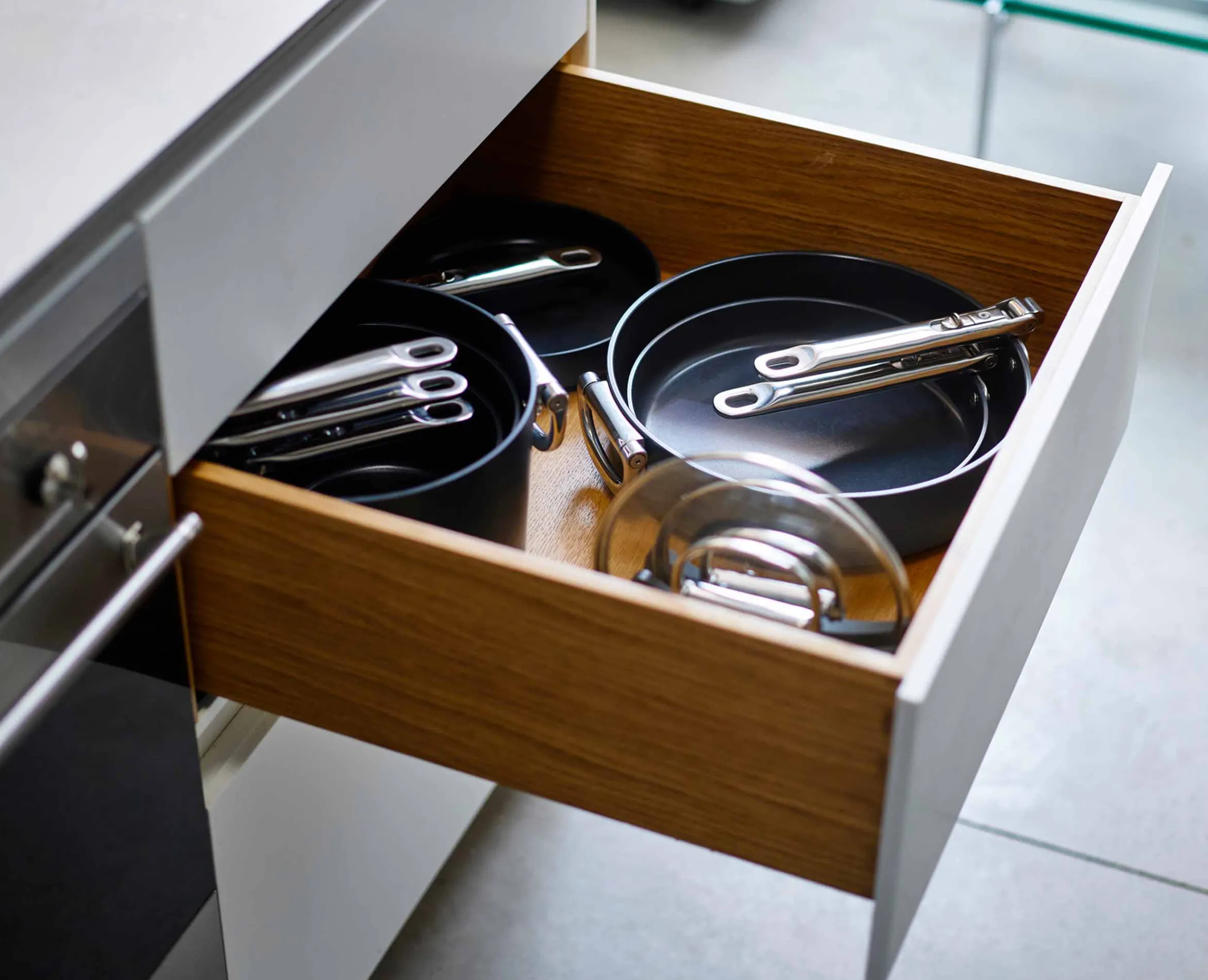 Ensemble Space de poêles à frire antiadhésives en céramique poignée pliante 2 pièces Poêles Et Casseroles|Batterie De Cuisine