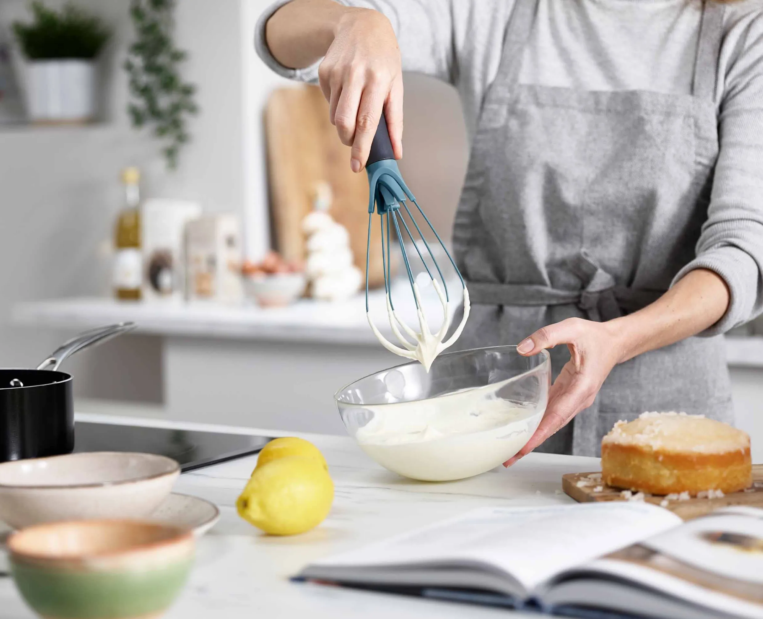 Lot de 9 Bols Nest™ 9 Plus, Rouleau à Pâtisserie PrecisionPin™ & Fouet Twist™ en Matériel & Ustensiles De Pâtisserie|Bols Mélangeurs
