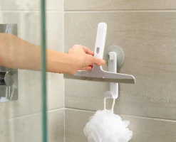 Clearance Lot de 2 Raclettes de Douche Grises Claires avec Crochet EasyStore™ Accessoires De Douche|Sets D'Accessoires De Salle De Bain