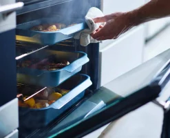 New Petit plat à rôtir Nest™ Oven Plats & Plaques De Cuisson À Four