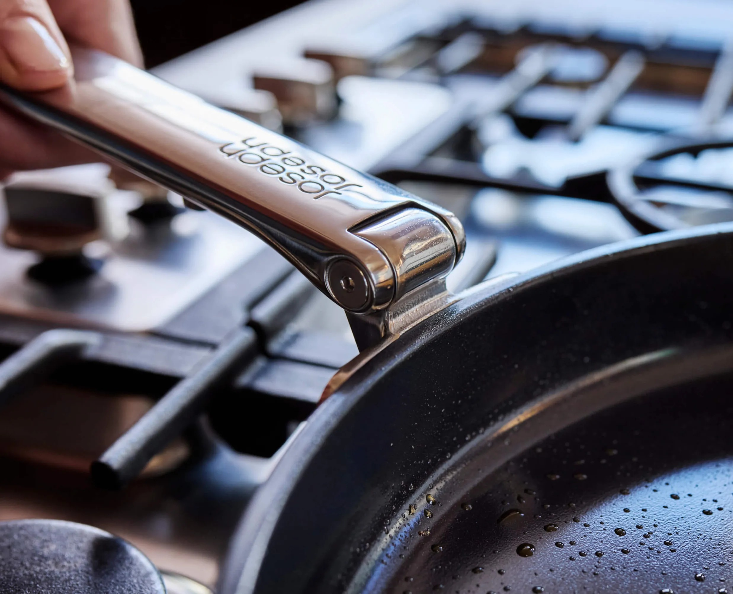 Hot Poêle à Frire Antiadhésive Inox de 28 cm Space Steel Poêles Et Casseroles