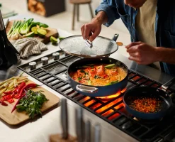 Online Sauteuse Space antiadhésive en céramique 28 cm e avec poignée pliante et couvercle Poêles Et Casseroles