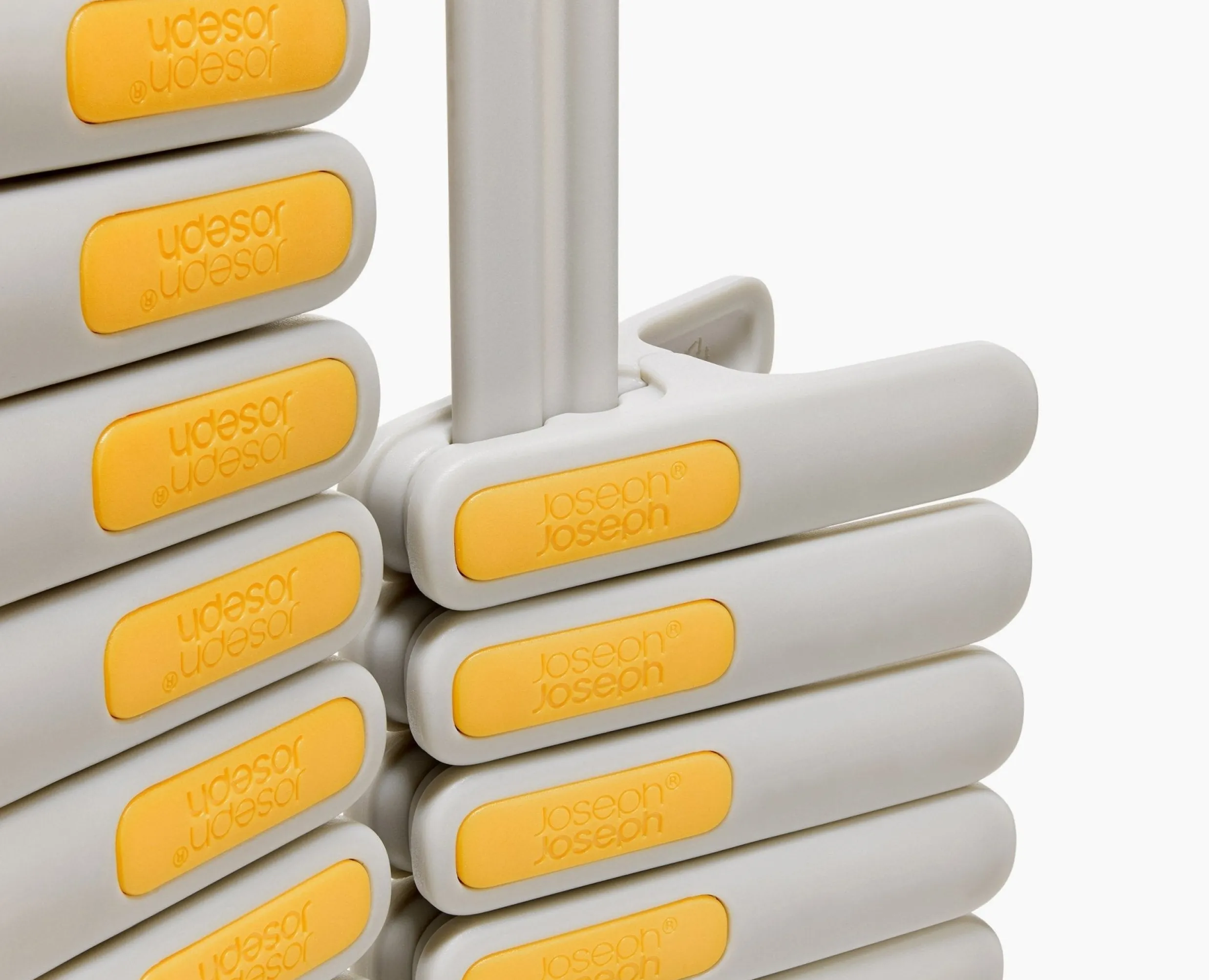 Set Panier à Linge d'Extérieur 45L Hold-All™ et d'un Support de 30 Pinces à Linge Peg Set Paniers À Linge|Sets Innovants Pour Buanderie