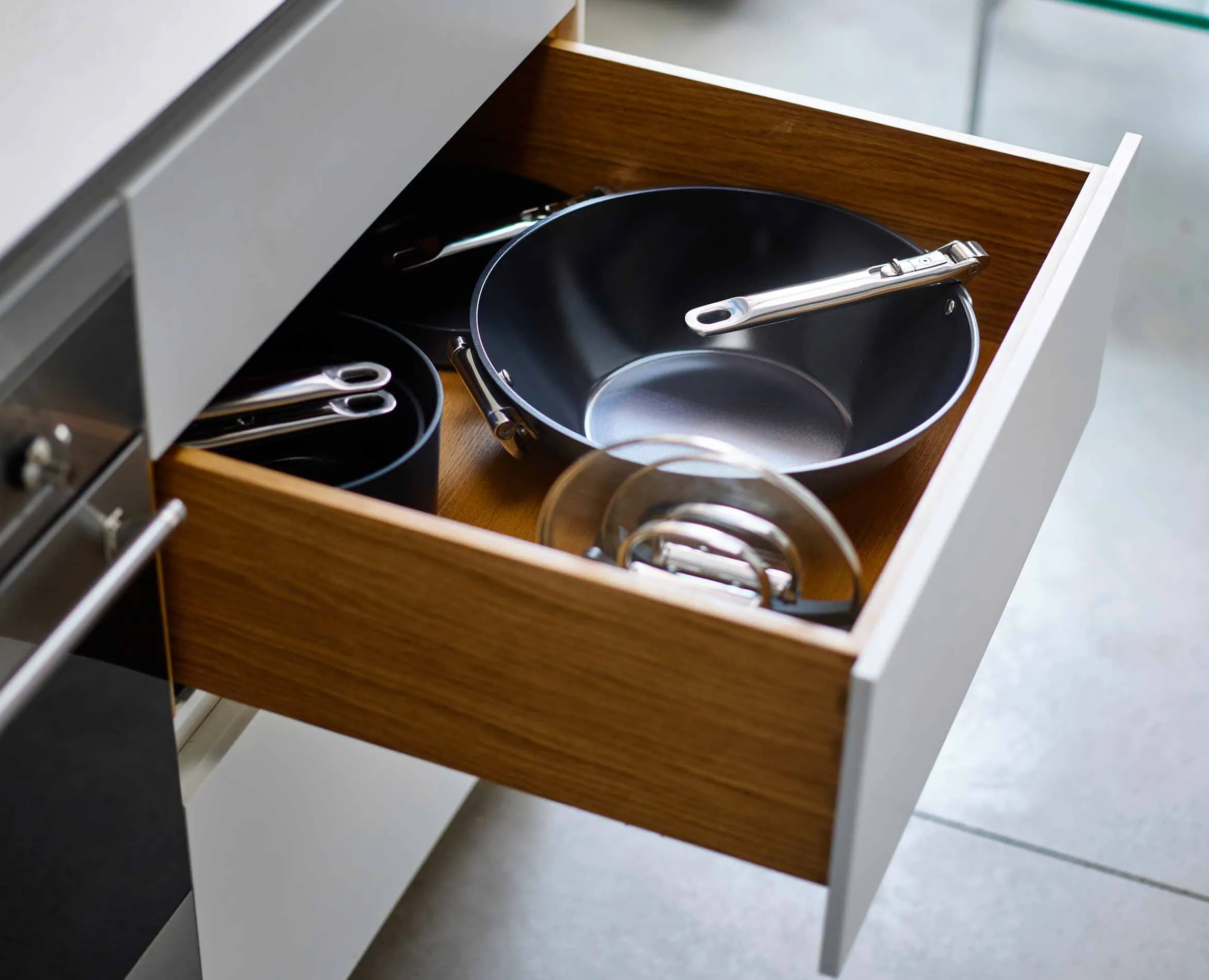 Outlet Wok Space antiadhésif en céramique 32 cm poignée pliante Poêles Et Casseroles